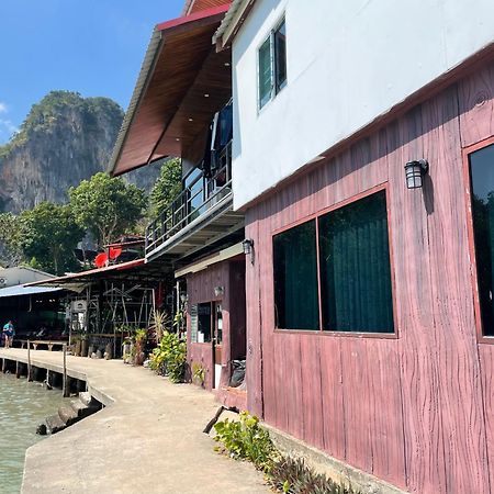 Social Quarters Blanco - Youth Hostel 18 To 35 Only 莱利海滩 外观 照片
